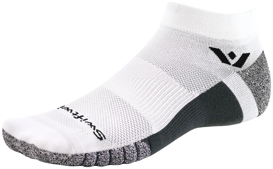 Swiftwick Flite XT Ankle Socks - Image 2