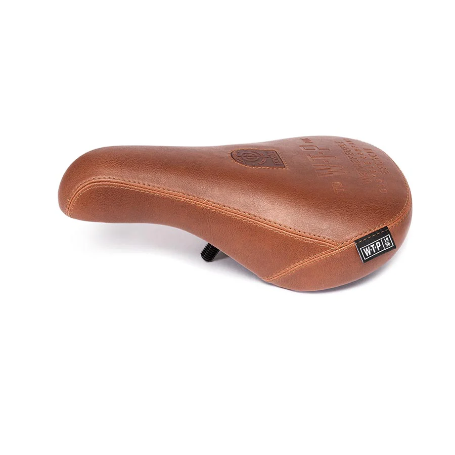 We The People Team Pivotal Saddle 349g
