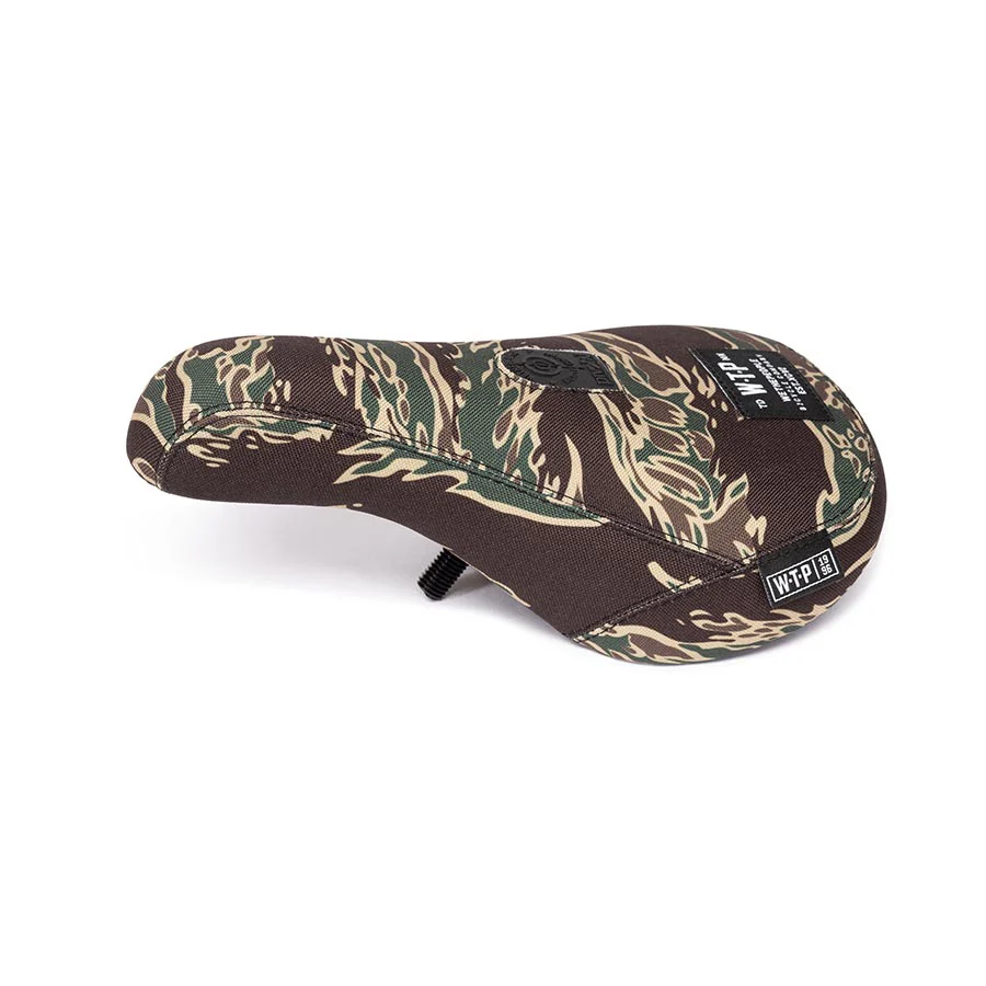 We The People Team Pivotal Saddle 349g - Image 4